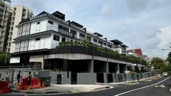 Jalan Loyang Besar (D17), Terrace #466042861